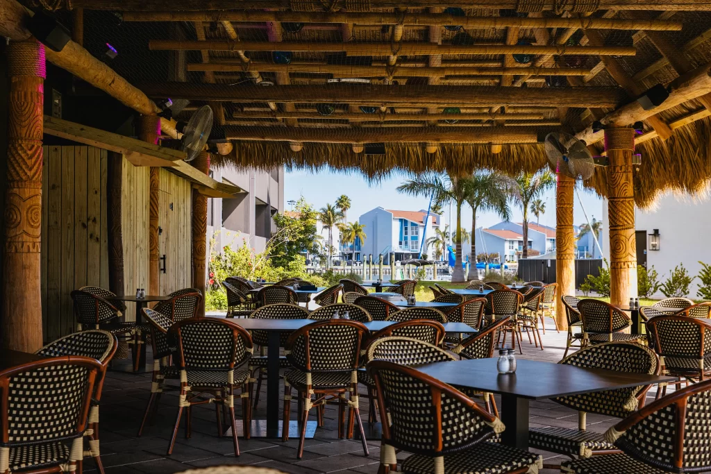 Don Beachcomber outdoor Bar