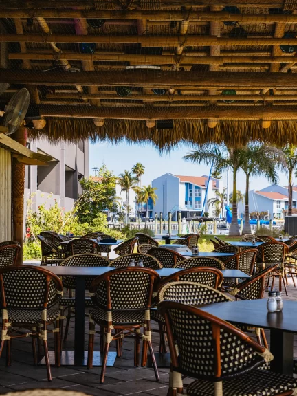 Don Beachcomber outdoor Bar